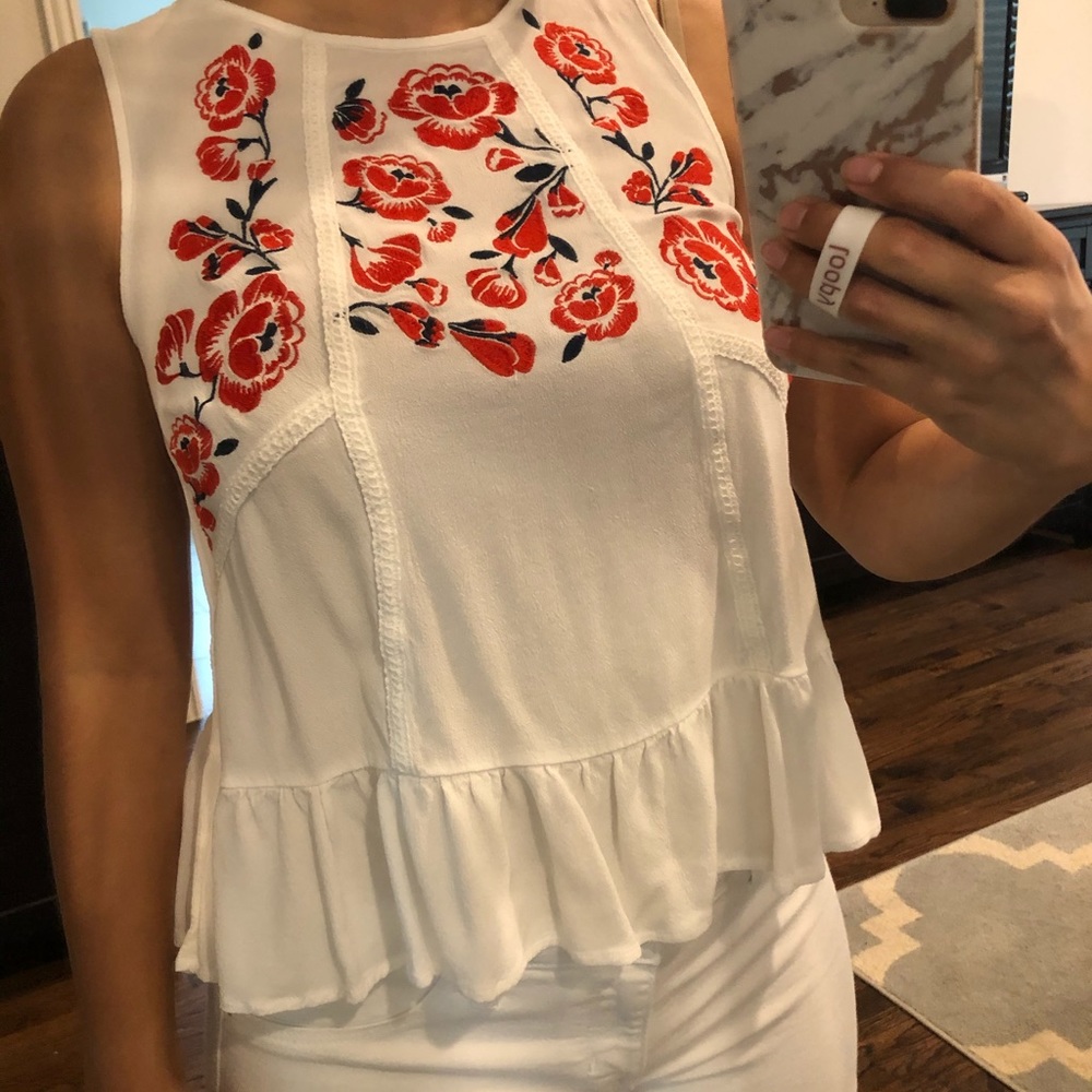 Embroidered flowy tank top
